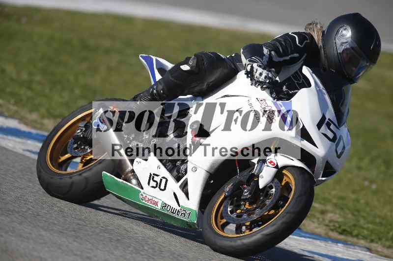 /Archiv-2024/02 29.01.-02.02.2024 Moto Center Thun Jerez/Gruppe gruen-green/150